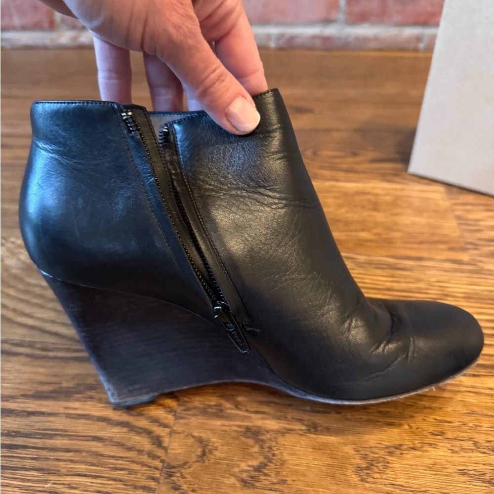 Christian Louboutin booties- size 36.5 - Picture 11 of 12